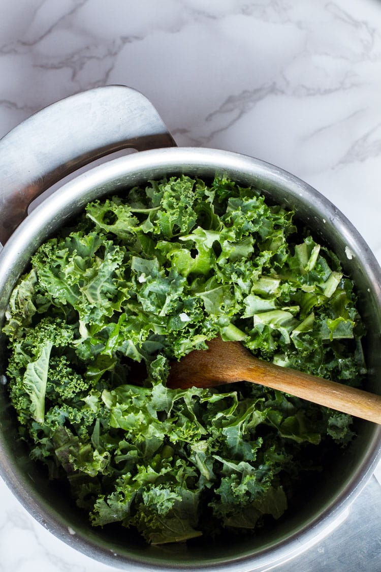 3 Minute Garlic Butter Wilted Kale How To Cook Kale Ginger With Spice