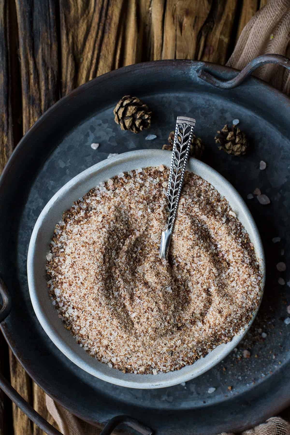 How to Grind Mushrooms into Powder: Expert Tips