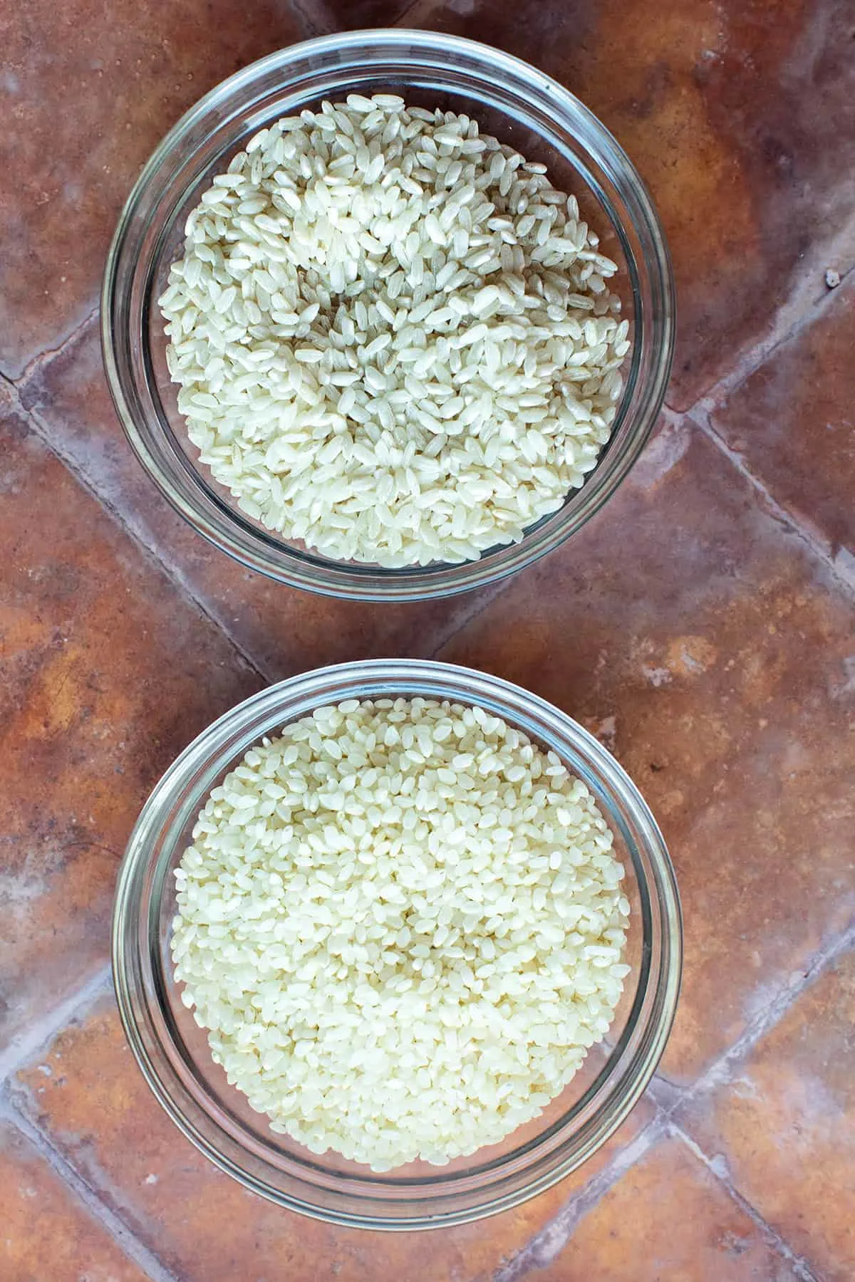 Difference between risotto rice and round grain porridge rice.
